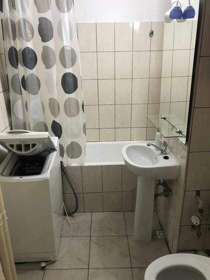 Garsonieră decomandată în Fundeni