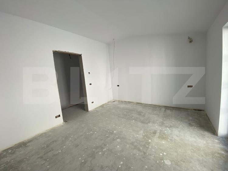 Duplex cu 5 camere cu Canalizare în Moșnița Veche