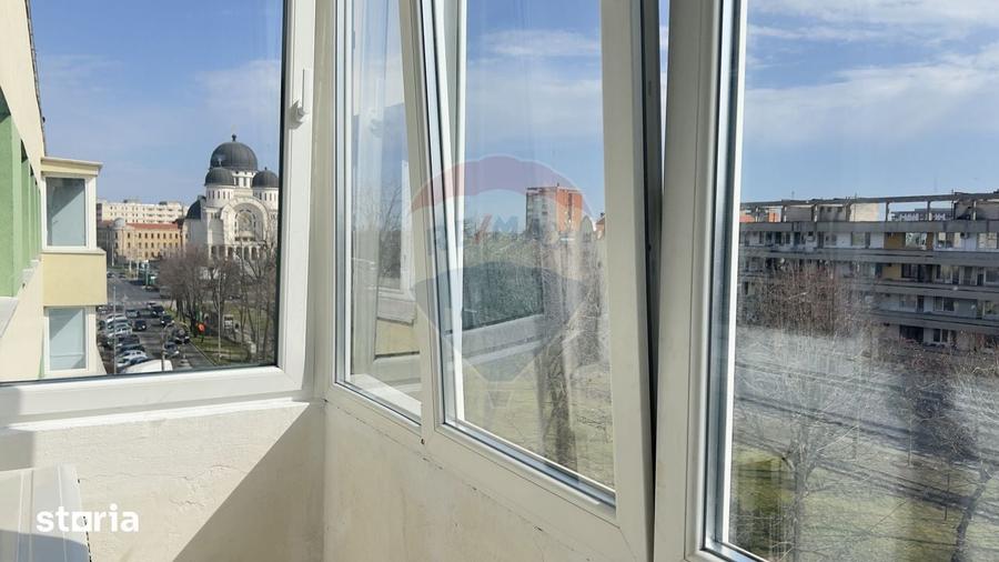 Apartament cu 3 camere de inchiriat in zona Podgoria - 2