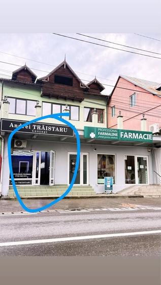 Spațiu comercial, de 60 mp, în Central