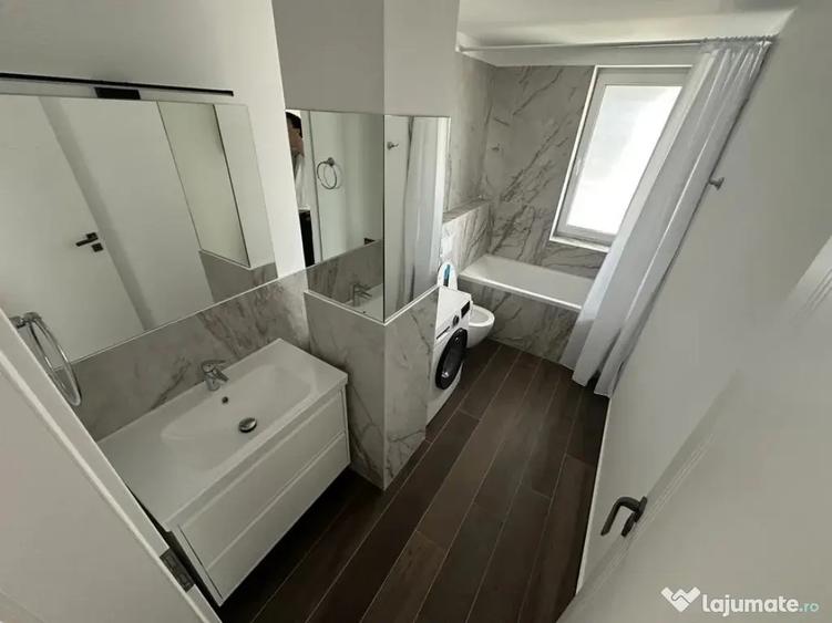 Apartament cu 2 camere semidecomandat în Sânnicoară