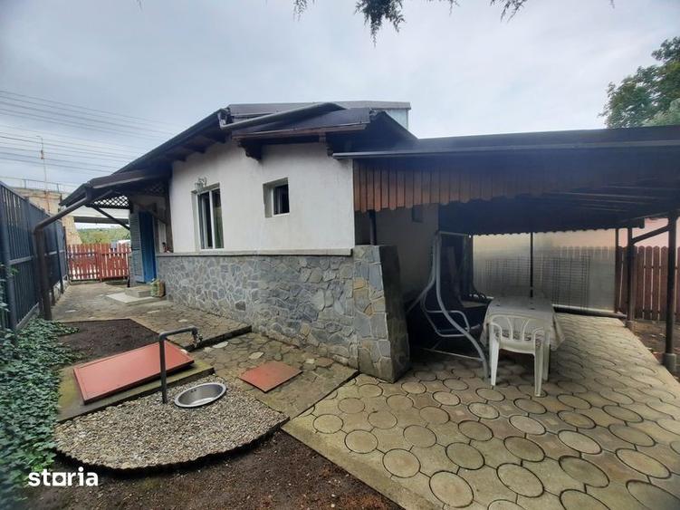 Casă cu 2 camere cu Teren 40 Mp în Podul Vadului
