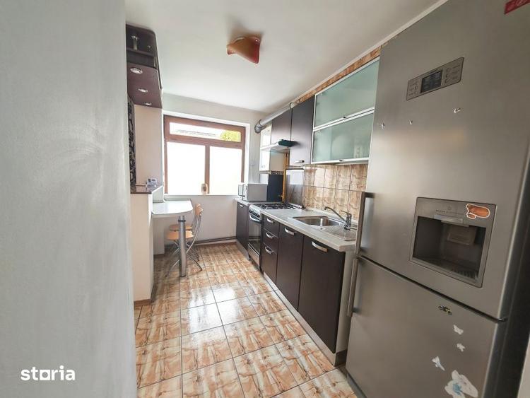 Apartament cu 2 camere, mobilat în Calea București