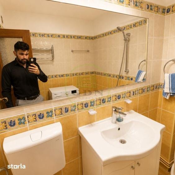 Apartament cu 3 camere decomandat în Centrul Civic