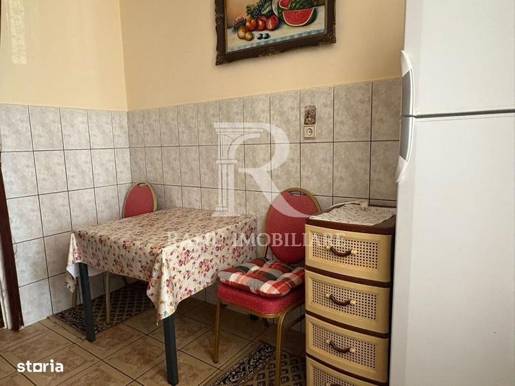 Apartament cu 3 camere decomandat în Dacia