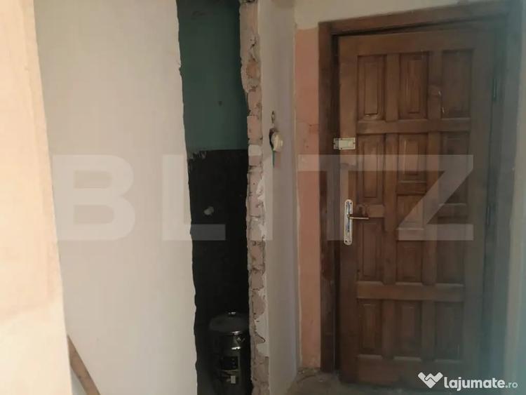 Apartament cu 2 camere nedecomandat în Solidarității
