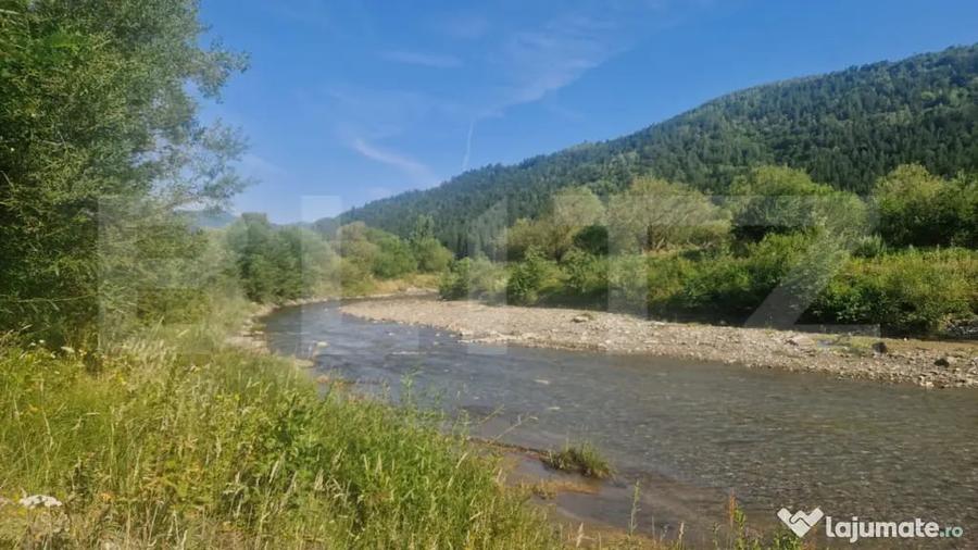 Teren de 1004 mp, în Zărnești