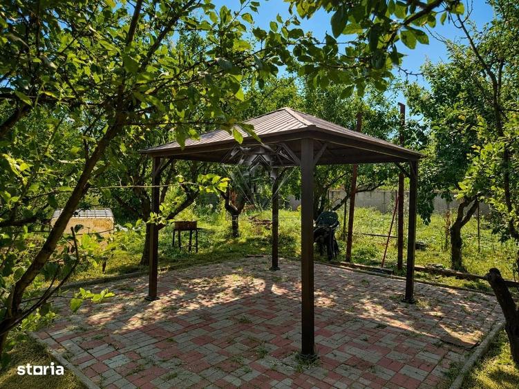 Casă cu 3 camere în Berceni