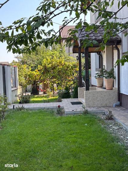 Casă cu 5 camere cu Teren 546 Mp în Clinceni