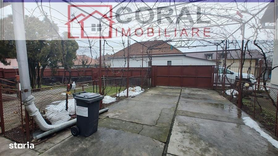 Casă cu 3 camere decomandat cu Teren 640 Mp în Decebal