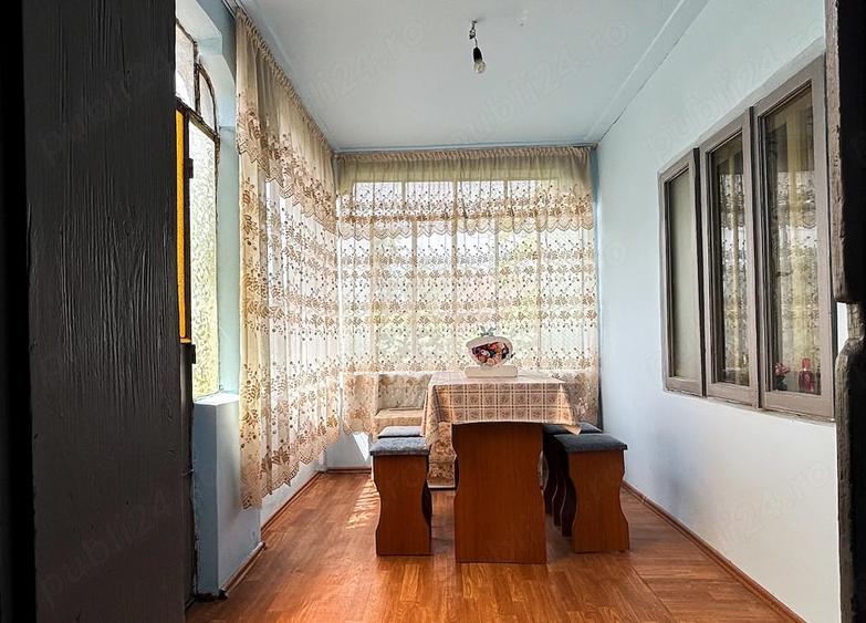 Casă cu 2 camere cu Teren 1247 Mp în Clănița