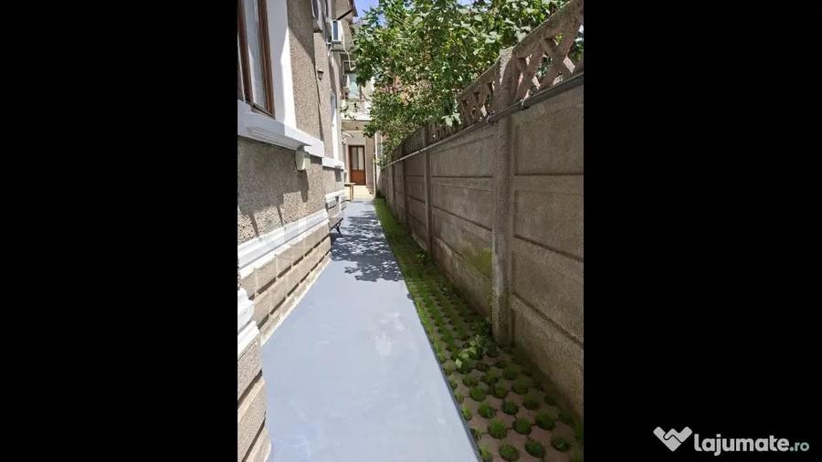 Casă cu 16 camere cu Teren 500 Mp în Pache Protopopescu