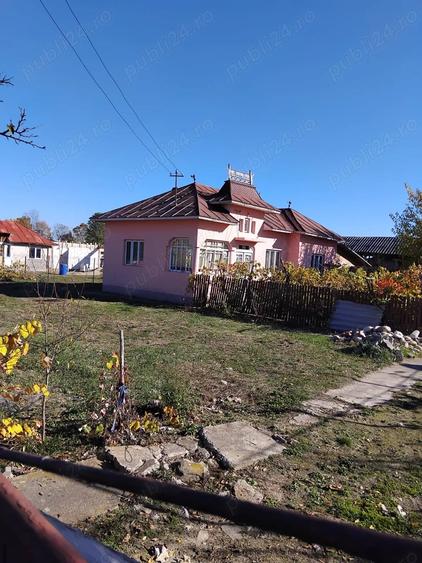 Casă cu 3 camere cu Teren 4000 Mp în Bărăști