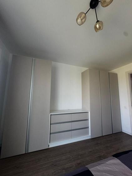 Apartament cu 2 camere semidecomandat, mobilat în Aviației