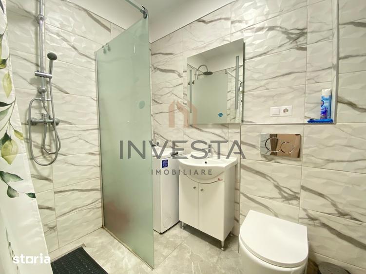 Apartament cu 3 camere semidecomandat, mobilat în Bulgaria