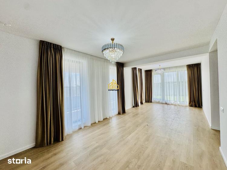 Casă cu 4 camere cu Teren 400 Mp în Domnești