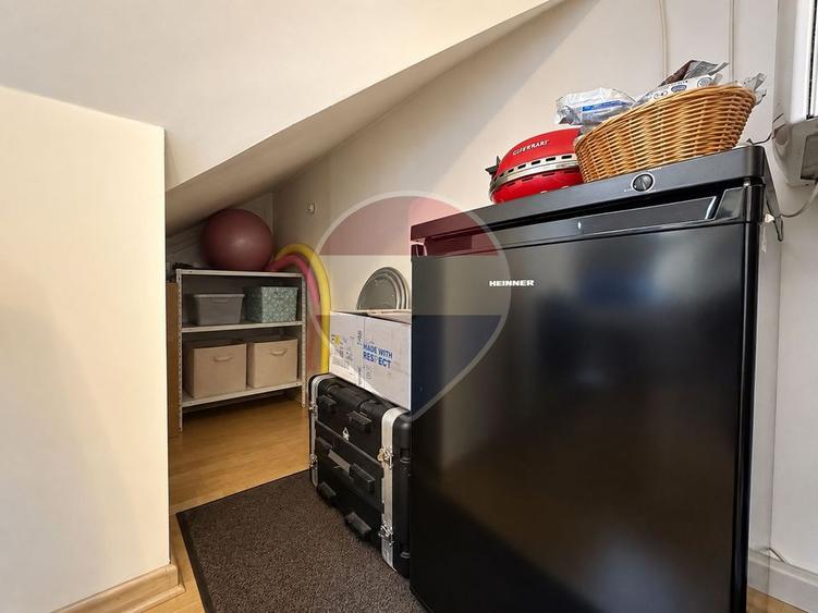 Apartament cu 3 camere în Centrul Istoric