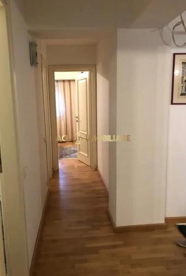 Apartament cu 4 camere, mobilat în 13 Septembrie