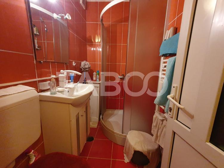 Apartament cu 2 camere semidecomandat, mobilat în Făgăraș