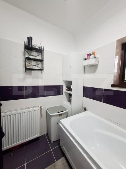 Apartament cu 3 camere decomandat, mobilat în Sânpetru