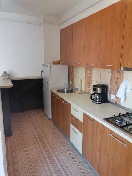 Apartament cu 2 camere nedecomandat în UTA