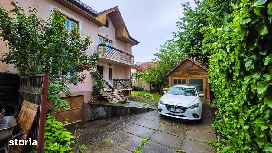 Casă cu 5 camere cu Teren 300 Mp în Ultracentral