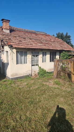 Casă individuală cu 3 camere cu Canalizare în Bunești