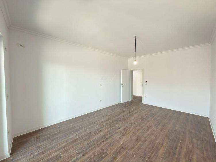 Apartament cu 2 camere decomandat în Giroc — fotografia 3