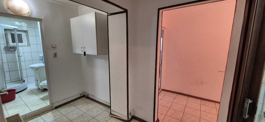 Apartament cu 2 camere decomandat în Buzaului
