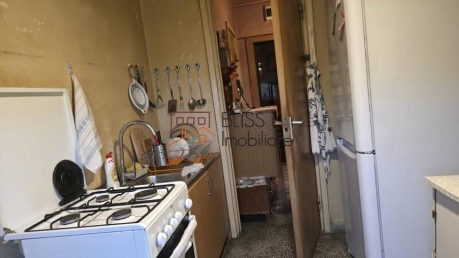 Apartament cu 2 camere semidecomandat în P-ța Gorjului