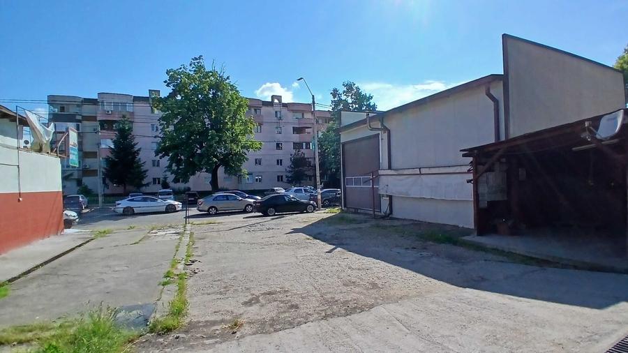 Spațiu comercial, în Uiasca