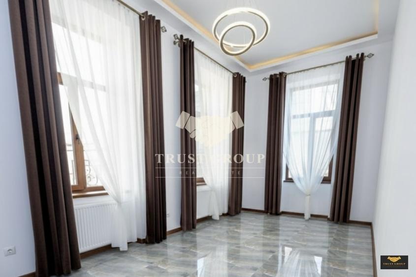 Casă individuală cu 5 camere cu Canalizare în Mitropolie