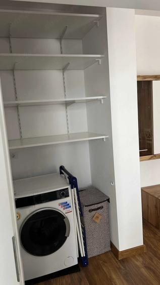 Apartament cu 2 camere semidecomandat în Dumbrăvița