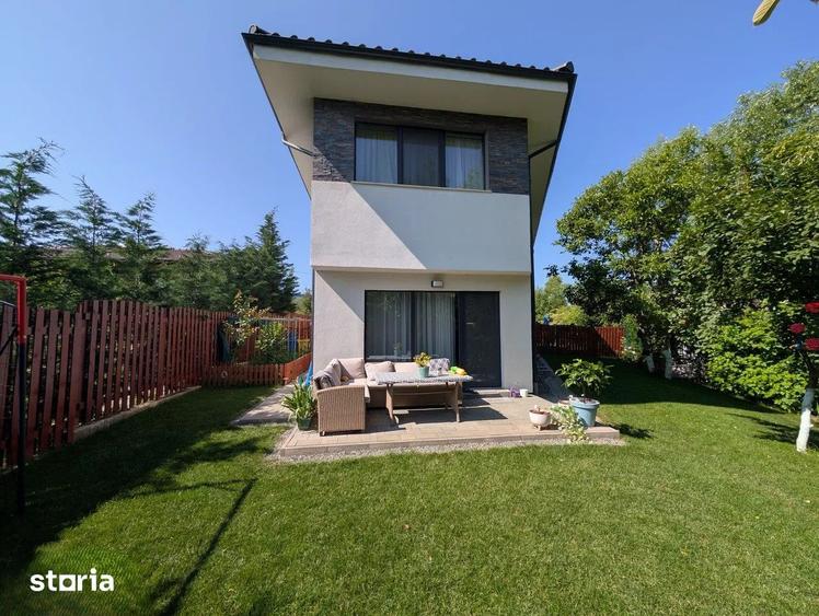 Casă cu 4 camere cu Teren 258 Mp în Becaș