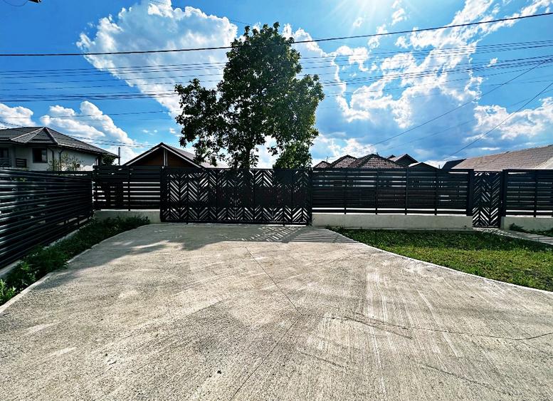 Casă individuală cu 5 camere cu Teren 500 Mp în Căpățânești