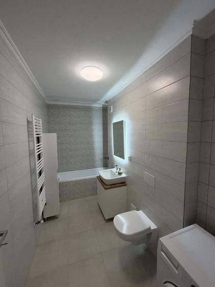 Apartament cu 2 camere decomandat în Exterior Vest