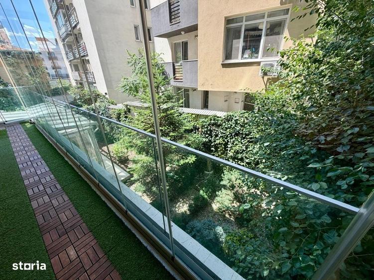 Apartament cu 3 camere semidecomandat, mobilat în 13 Septembrie