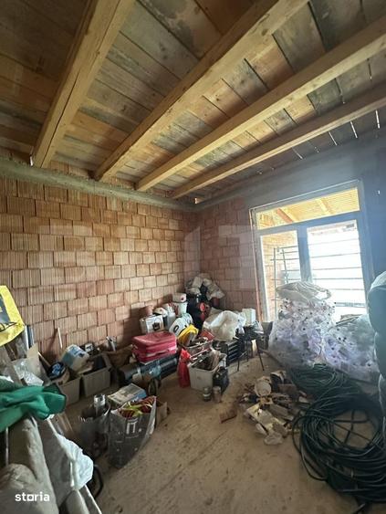 Casă cu 3 camere în Decebal