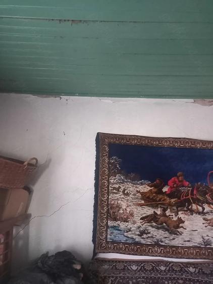 Casă cu Teren 2020 Mp în Dragoș Vodă