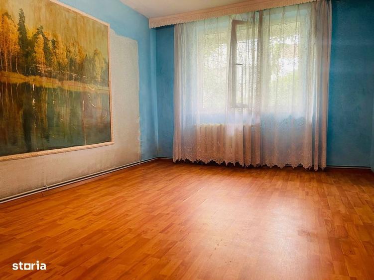 Apartament cu 3 camere în Central