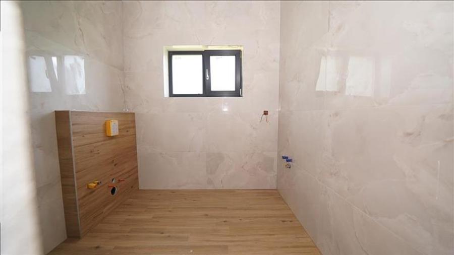 Casă individuală cu 4 camere cu Teren 616 Mp în Dealuri Oradea