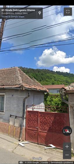 Casă cu 3 camere cu Teren 250 Mp în Central