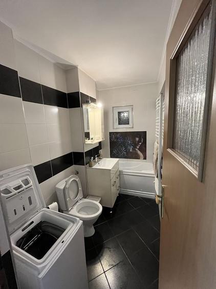 Apartament cu 3 camere decomandat în Micălaca