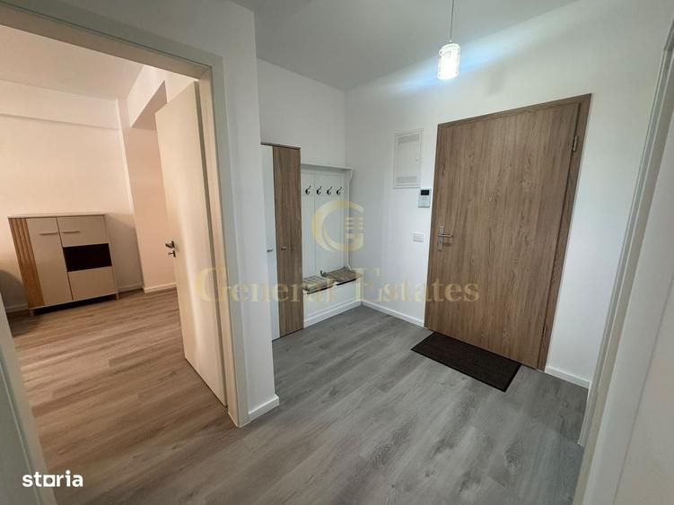 Apartament cu 2 camere decomandat în Tractorul