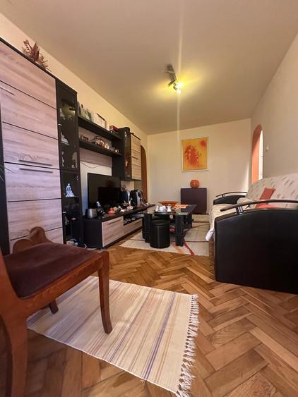 Apartament cu 3 camere în Circumvalațiunii