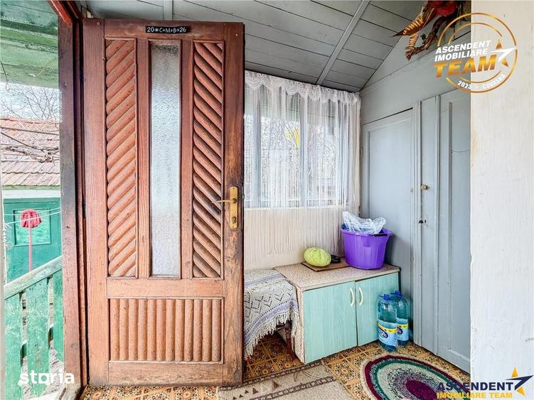 Casă cu 2 camere cu Teren 709 Mp în Central