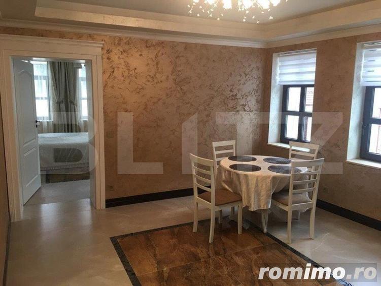 Apartament cu 3 camere decomandat în Sud