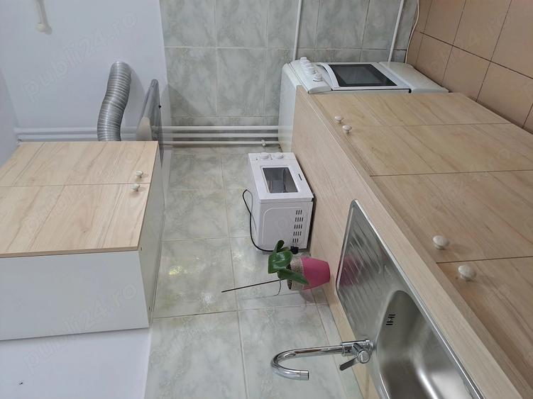 Garsonieră decomandată în Central