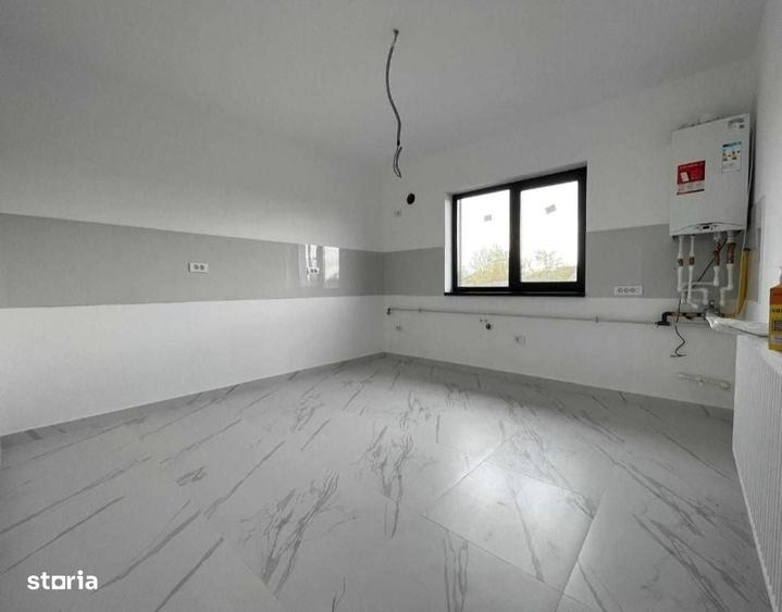 Casă cu 4 camere în Clinceni