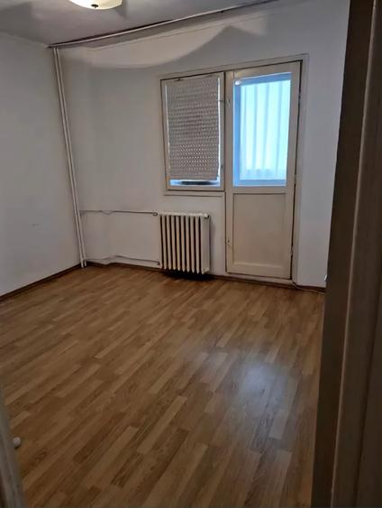 Apartament cu 3 camere decomandat în Chișinau